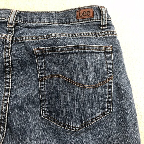 2 Lee Womens Jeans 14 Medium Lot Of Two Classic Straight Leg Mid Rise Relaxed - Picture 15 of 16